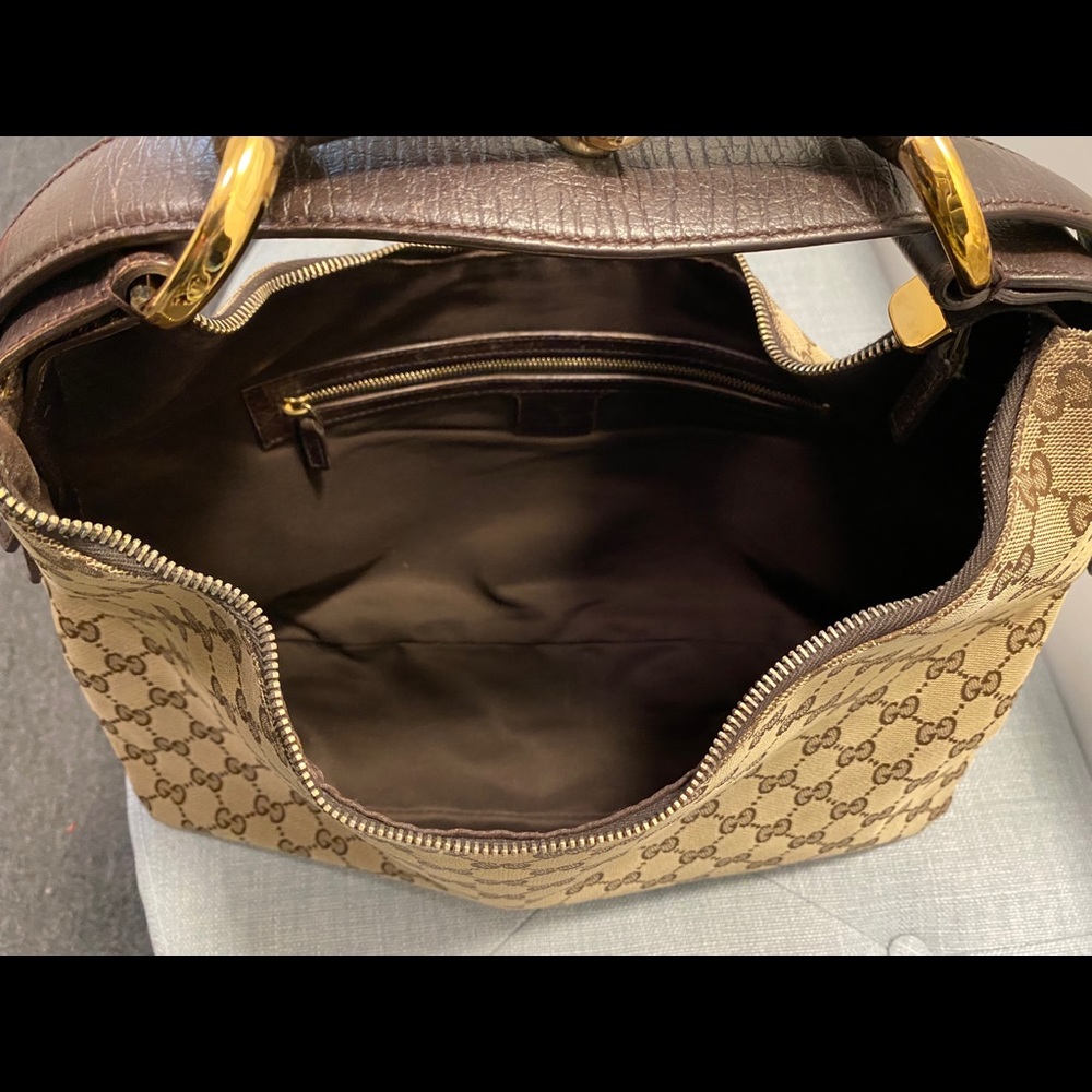 Gucci Horsebit Medium Hobo Bag - Picture 3 of 5